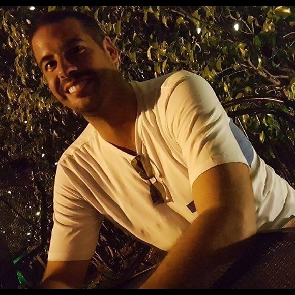 Meet your Posher, Kyle - Picture 6 of 7